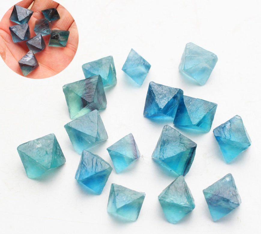 Crystal Gravel Natural Blue Fluorite Rough Ornaments Octahedron Small Crystal Jewelry Mineral Specimens