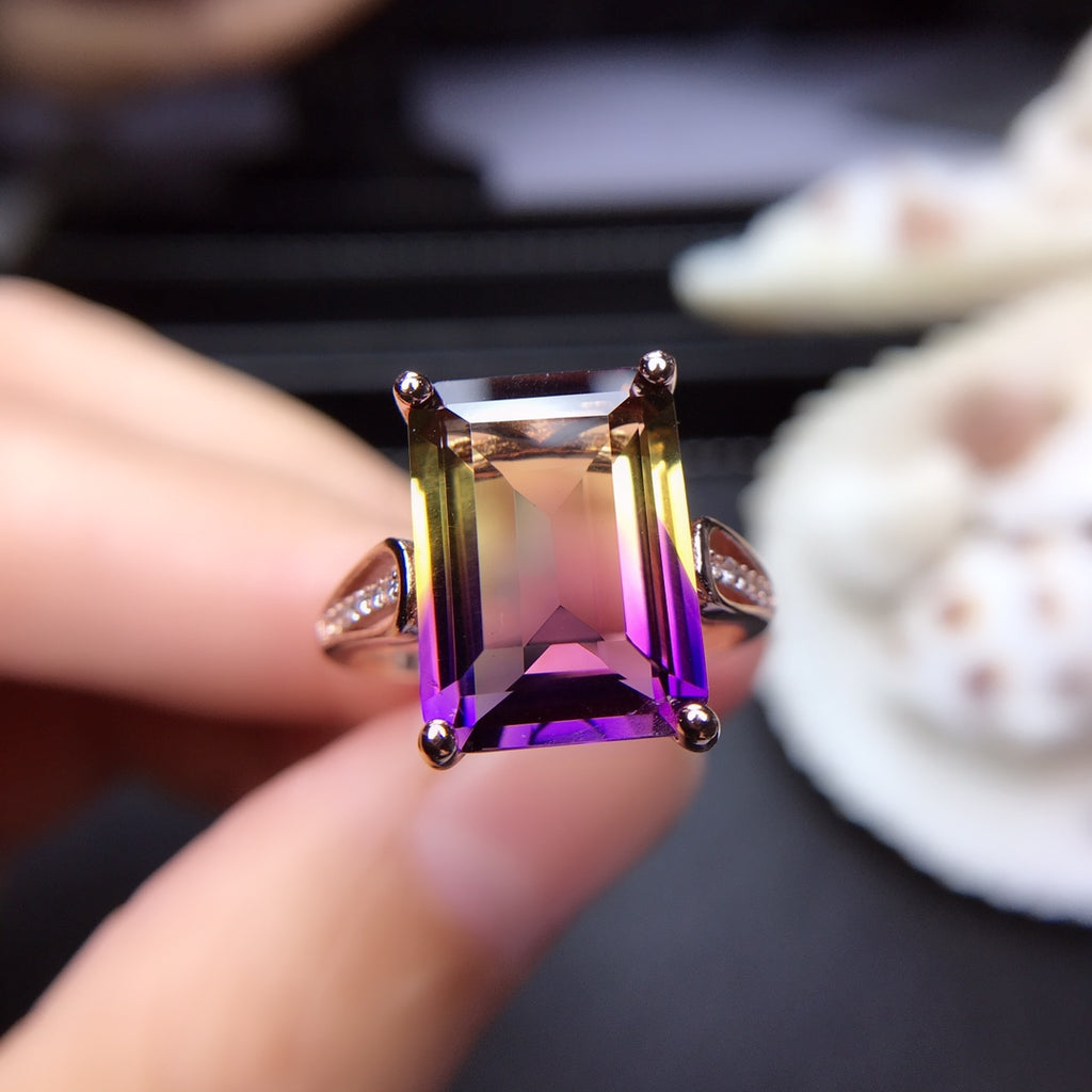 Classic Amethyst Ring Gradient Color
