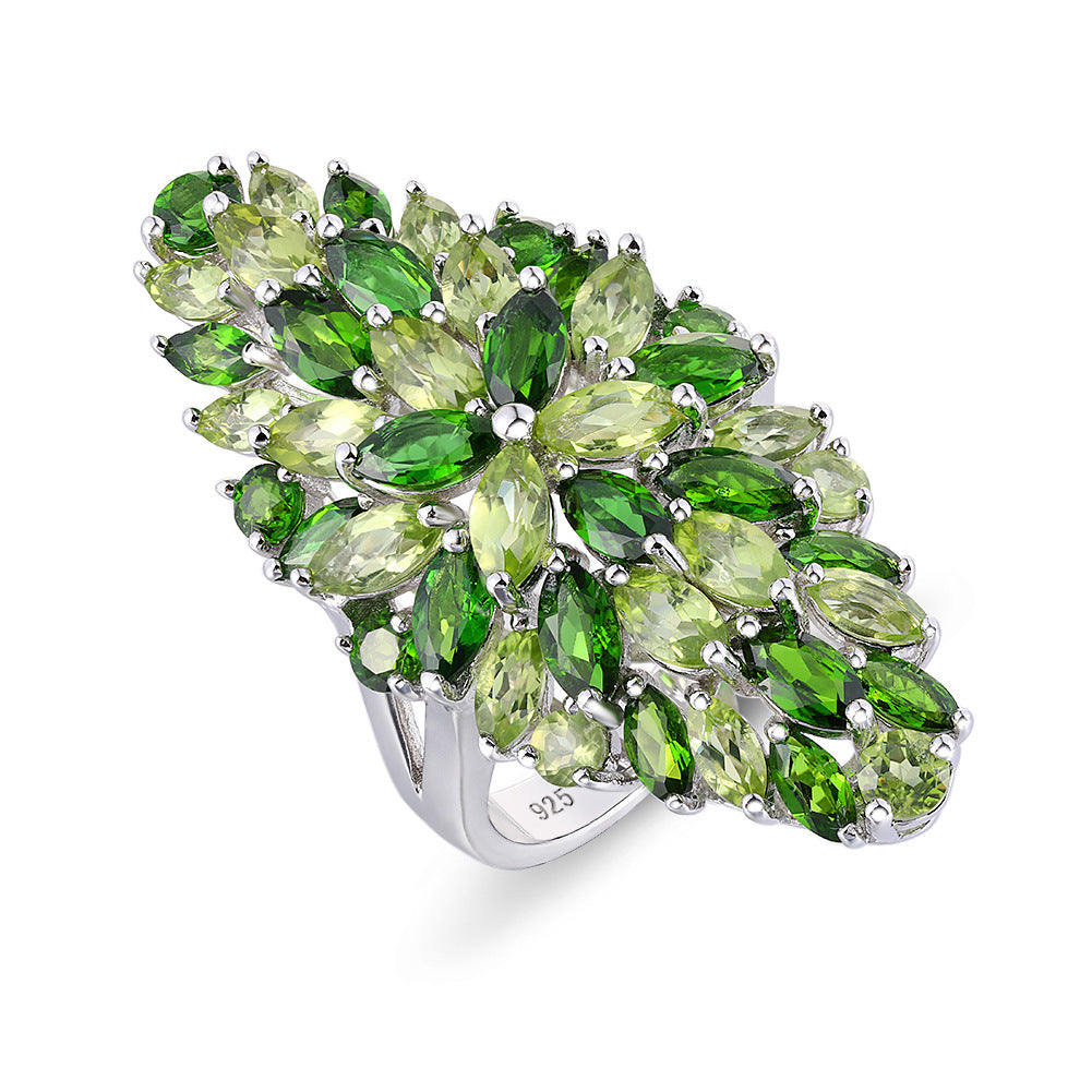 Ambilight Gemstone Inlaid Peridot Ring — Green Crystal Elegance