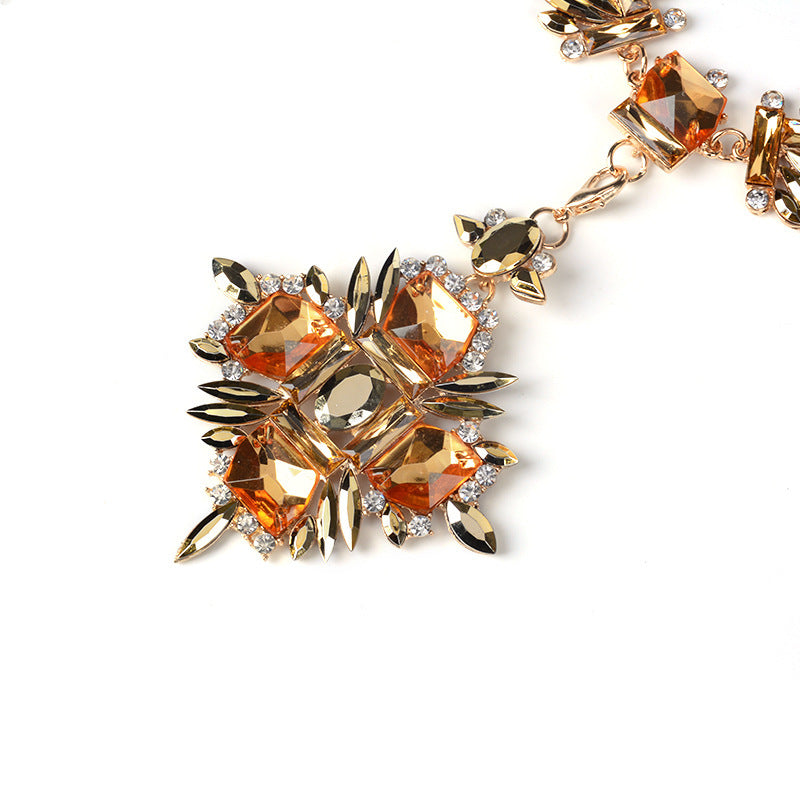Alloy Inlaid Gemstone Necklace — Crystal Statement Jewelry
