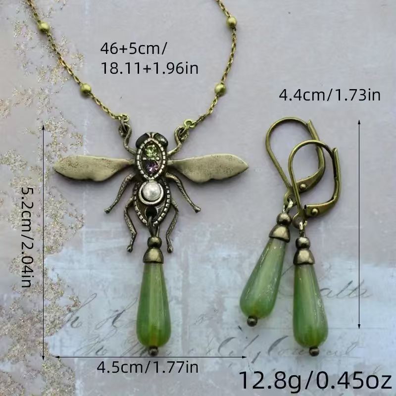 Women's Vintage Gemstone Necklace Set
